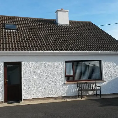 Holiday Homes Ferienhaus